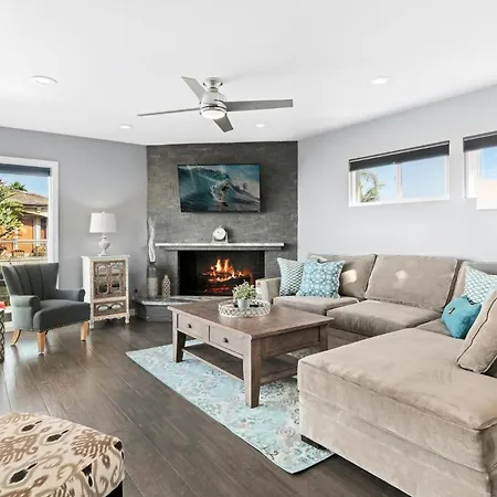 Contemporary 4Br Vacation Home W- Oceanviews Rooftop Deck By Beachview Rentals